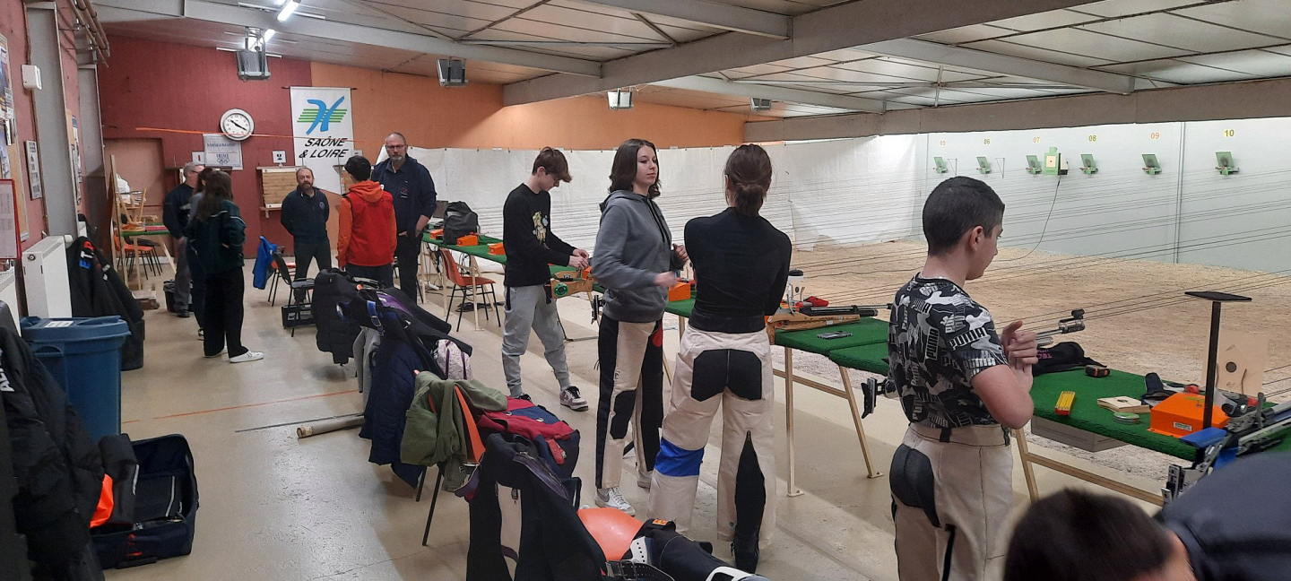 Trois jeunes du Creusot en stage Régional