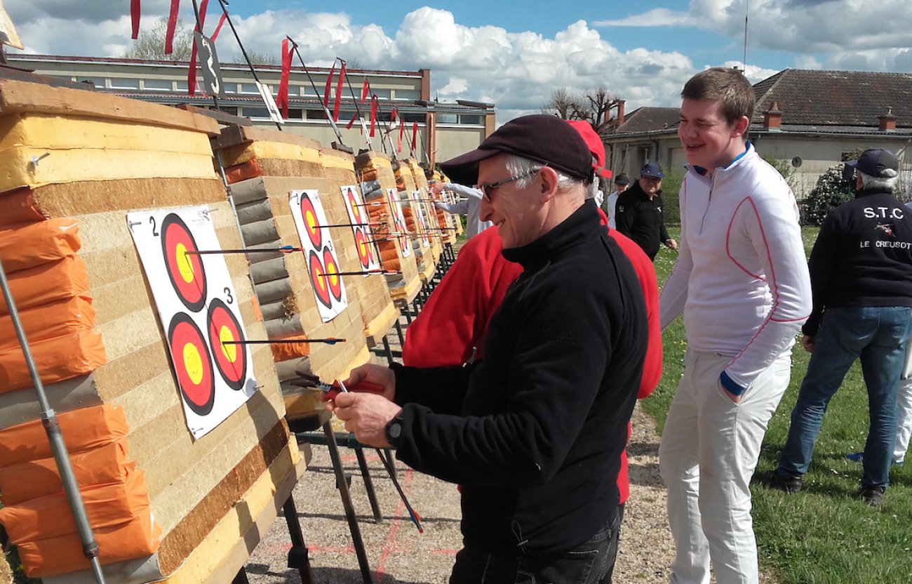 20180413 stc71 tir sportif les creusotins en piste pour les championnats departementaux arbalete field ir 900 01